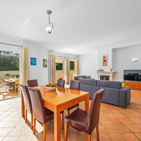 Pine Haven * Dystrykt Faro