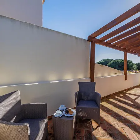 Lägenhet Pine Haven